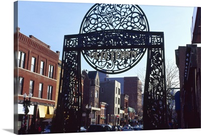 Gate at Old Town, Chicago, Cook County, Illinois