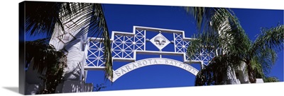 Gate, Sarasota, Sarasota Bay, Florida
