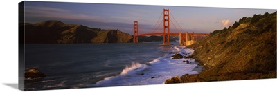 Golden Gate Bridge at dusk, San Francisco, California