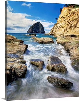 Haystack Rock at Cape Kiawanda State Park, Pacific City, Tillamook County, Oregon