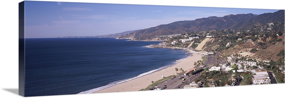 High angle view of a beach, Highway 101, Malibu Beach, Malibu, Los Angeles County, California, USA
