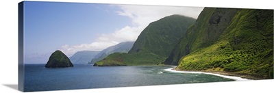 High angle view of sea cliffs at Kalawao, Pacific Ocean, Kalaupapa Peninsula, Molokai, Hawaii