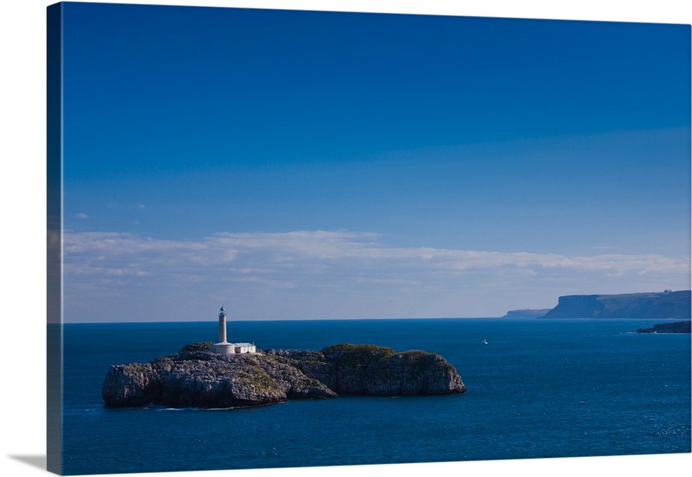 Isla de Mouro lighthouse, Santander, Cantabria Province, Spain