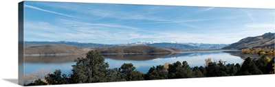 Lake surrounded by mountains, Topaz Lake, Nevada