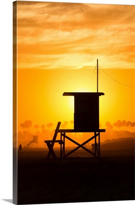 Lifeguard Tower On The Beach, Newport Beach, California, USA