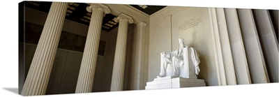 Low angle view of a statue, Lincoln Memorial, Washington DC