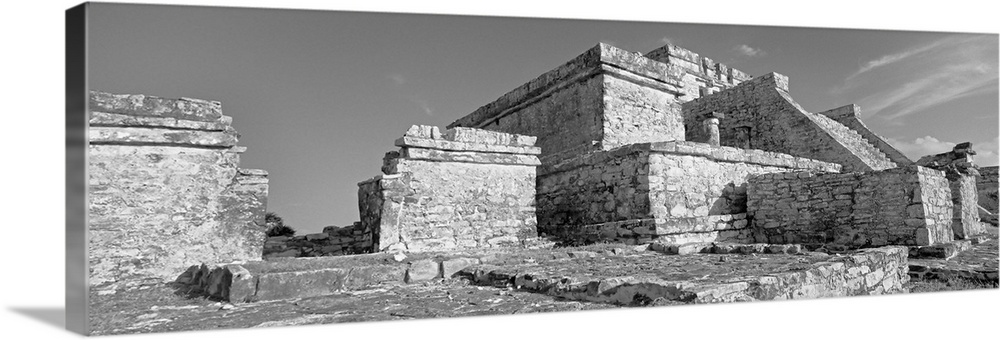 Mexico, Quintana Roo, Tulum Archaeological Zone, El Castillo