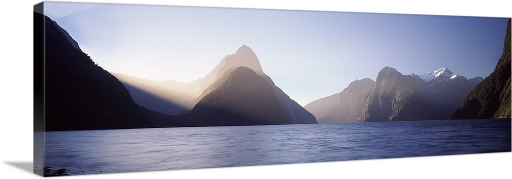 Mountain range at water's edge, Milford Sound, Fiordland National Park, South Island, New Zealand