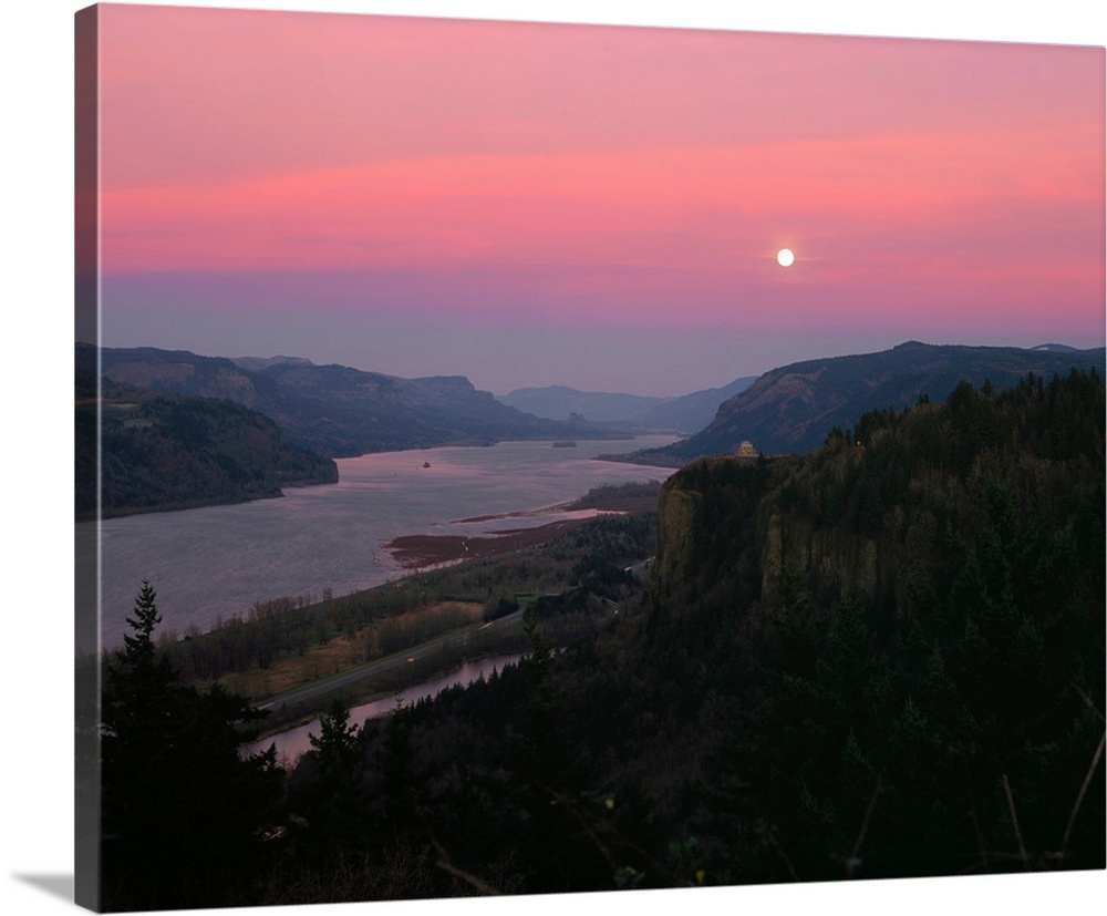 Millenium Moon over Crown Point, Portland Women's Forum State Park, Columbia River Gorge National Scenic Area, Multnomah C...