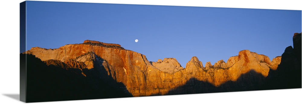 Moonrise Zion National Park UT