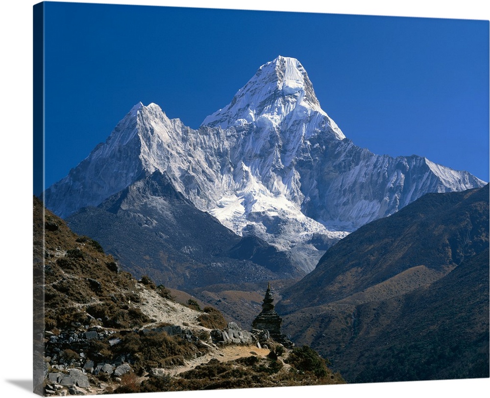 Nepal, Ama Dablam Trail, Temple in the extreme terrain of the mountains