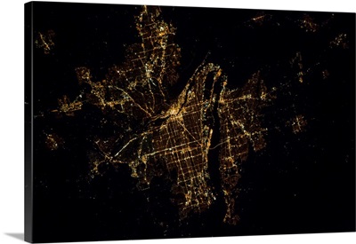 Night time satellite image of Portland, Oregon