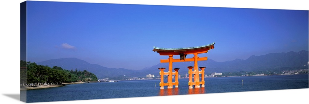 Otorii (Grand Gate) of Itsukushima Shrine Miyajima Hiroshima Japan Wall ...