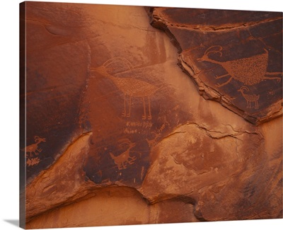Petroglyphs on the rocks, Monument Valley Tribal Park, Arizona