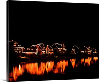 PHILADELPHIA PA BOATHOUSE ROW LIT UP AT NIGHT REFLECTING IN SCHUYLKILL RIVER