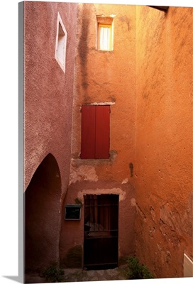 Red ochre colored building, Roussillon, Vaucluse, Provence-Alpes-Cote d'Azur, France