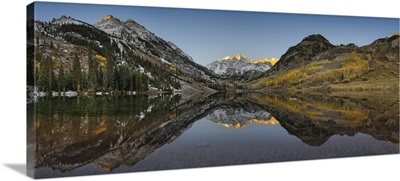 Reflection of mountains in a lake, Maroon Bells, Aspen, Pitkin County, Colorado
