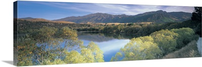 Reflection of mountains in water, Lake Hayes, South Island New Zealand, New Zealand
