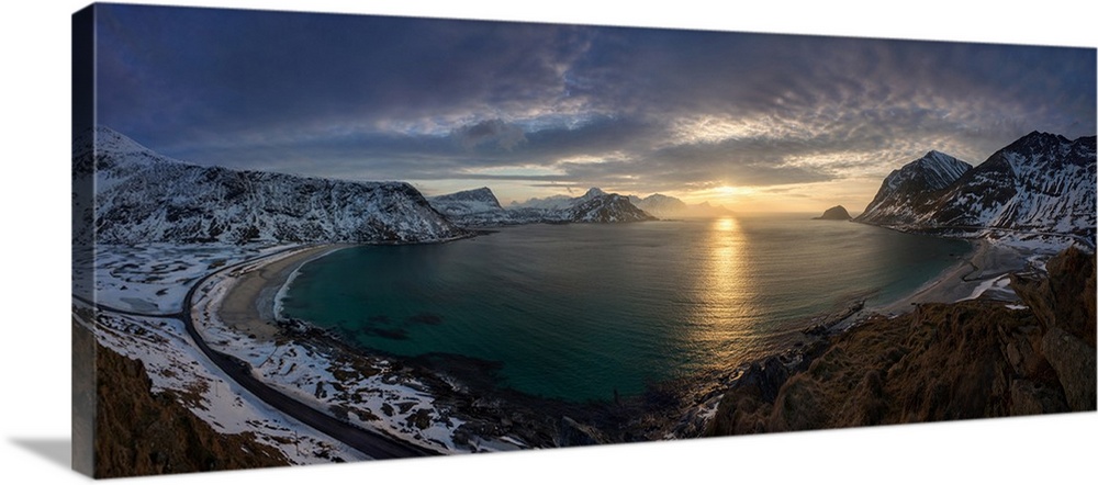 Rhyolite mountains during sunset, Landmannalaugar, Iceland.