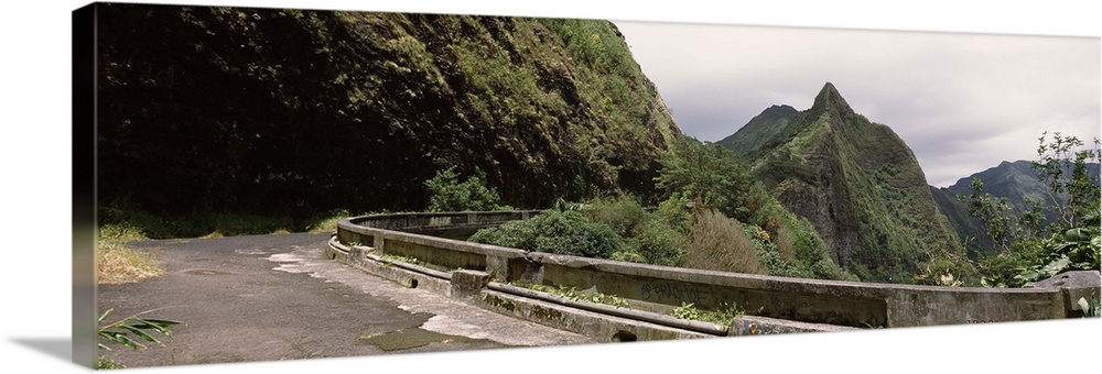 Road passing through a mountain range, Old Pali Highway, Oahu, Hawaii