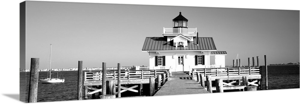 Roanoke Marshes Lighthouse, Outer Banks, North Carolina, USA.