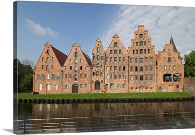 Salzspeicher building at the waterfront, Trave, Holstentor, Luebeck, Germany