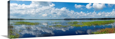 Scenic view of a lake against cloudy sky, Upper Myakka Lake, Myakka River State Park