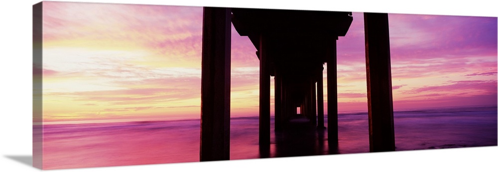 Silhouette of a pier in the Pacific Ocean at sunset, Scripps Pier, La Jolla, San Diego, California, USA