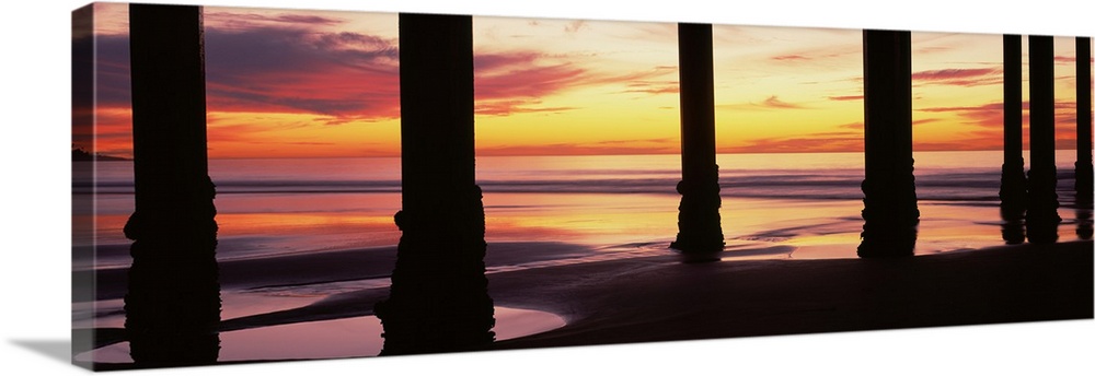 Silhouette of a pier in the Pacific Ocean at sunset, Scripps Pier, La Jolla, San Diego, California