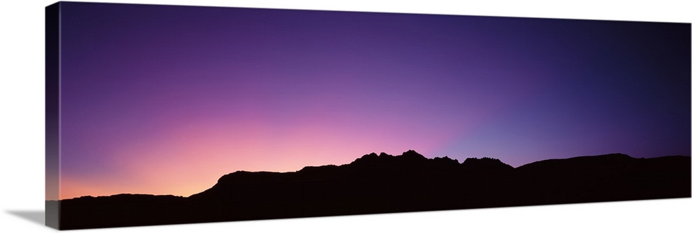 Silhouette of rocks at dawn, Grand Canyon National Park, Arizona Wall ...