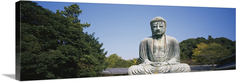 Statue of the Great Buddha, Kamakura, Honshu, Japan