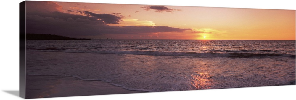 Sunset over the Pacific ocean, Hapuna Beach, Waimea, Hawaii County, Hawaii, USA