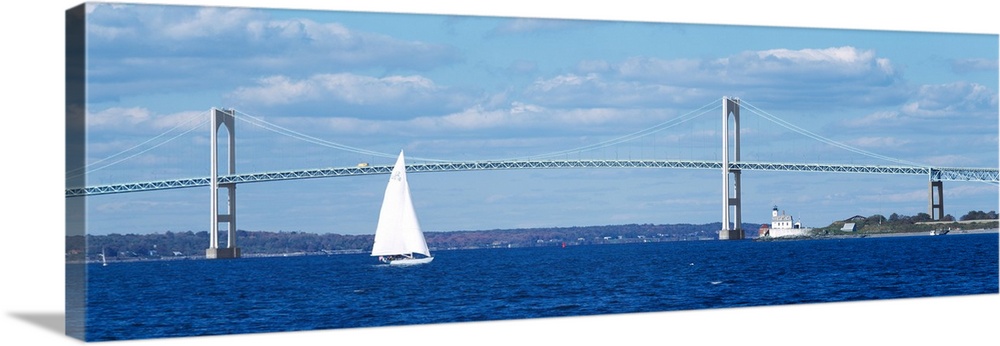 Suspension bridge over the atlantic ocean, providence, rhode island, USA.