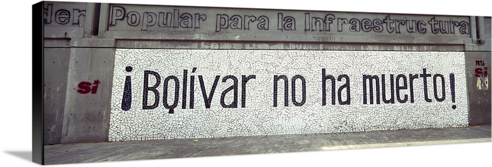 Text on a wall La Hoyada Caracas Venezuela