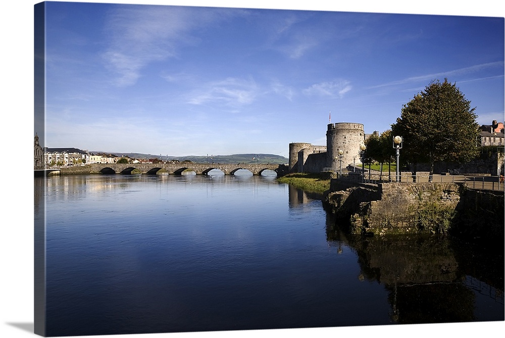The Thormond Bridge and King Johns Castle, River Shannon, Limerick City, Ireland