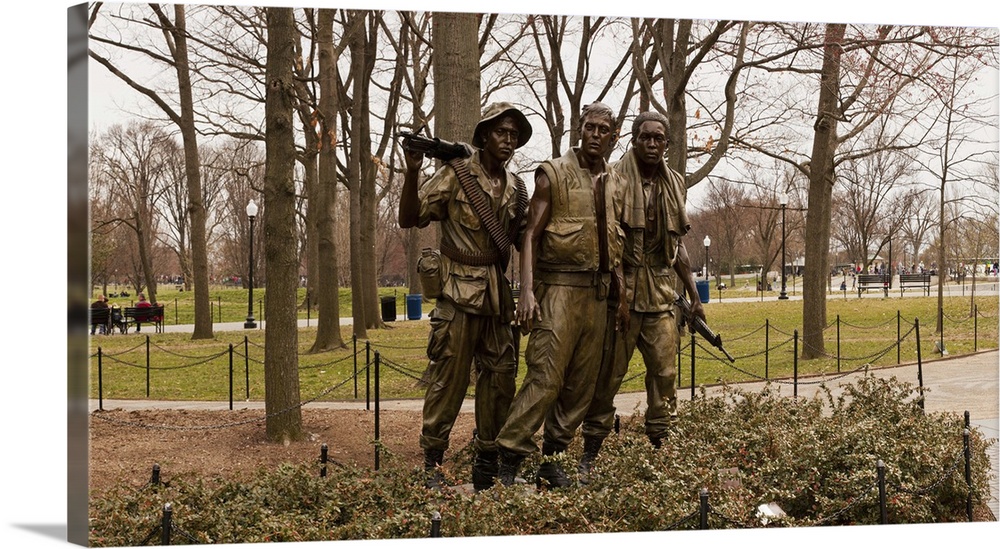 The Three Soldiers bronze statues at The Mall, Washington DC