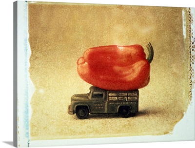Toy truck carrying red pepper