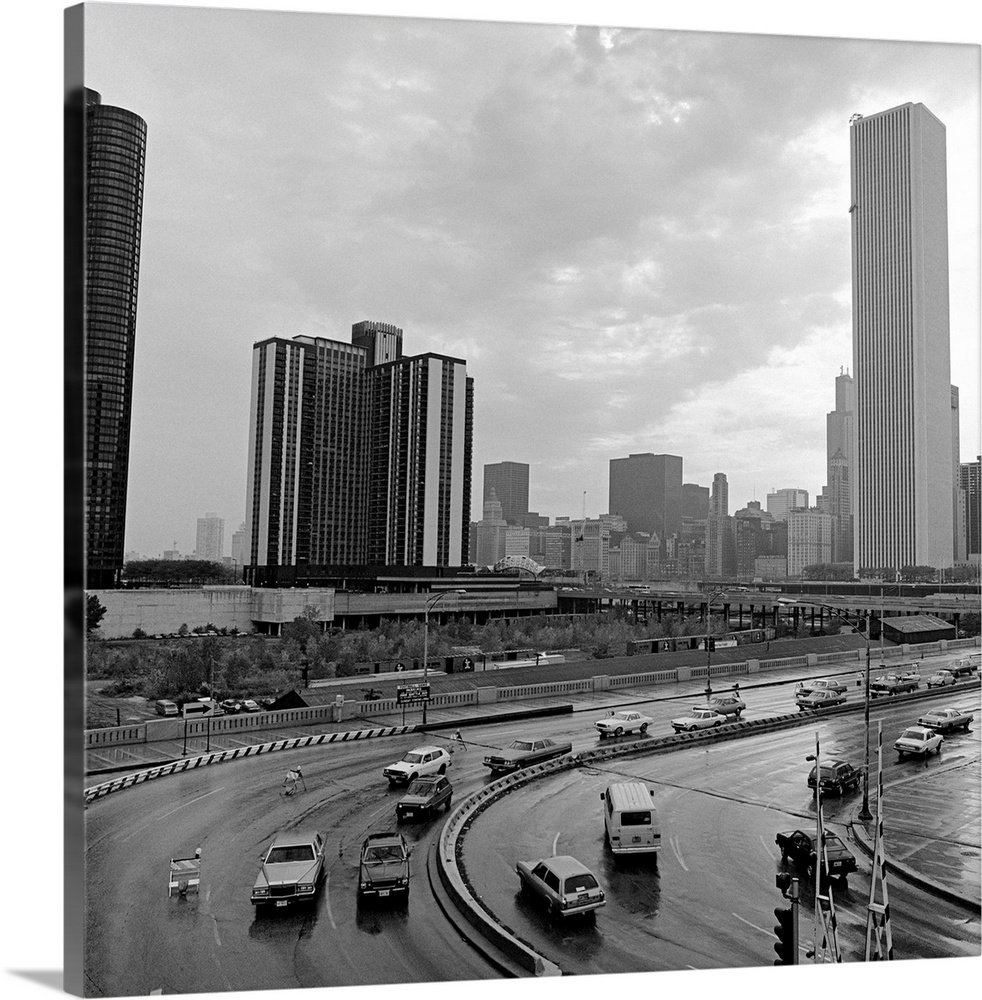 Traffic on a highway, The S-Curve, Lake shore Drive, Chicago, Cook County, Illinois, USA