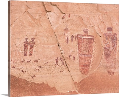 Utah, Canyonlands National Park, Great Gallery, Close-up of ancient painting on the rocks