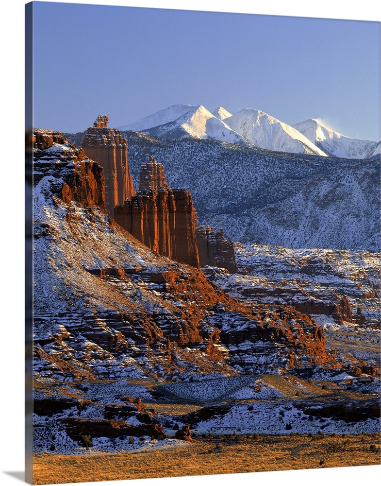 Utah, Colorado Riverway Recreation Area, Snow covered mountain range