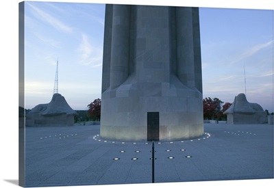 War memorial lit up a dawn, Liberty Memorial, Kansas city, Missouri