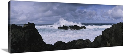 Waves crashing on rocks, Maui, Hawaii Islands