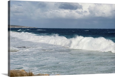 Waves crashing on the beach, Southern Ocean Lodge, Kangaroo Island, Australia