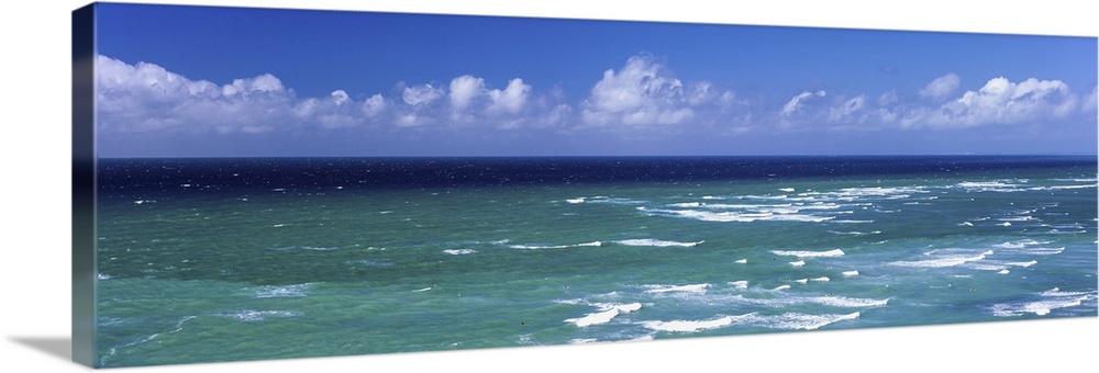 Waves in ocean, Waikiki Beach, Oahu, Hawaii Islands, Hawaii, USA.