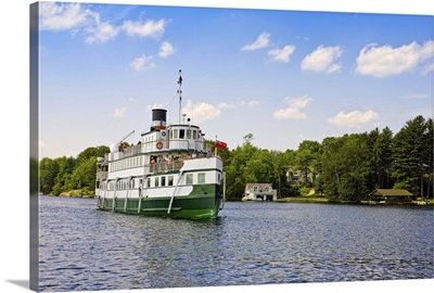 Wenonah II steamship in a lake, Lake Muskoka, Gravenhurst Bay, Ontario, Canada