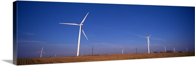 Wind turbines in a wind farm, Nebraska, Iowa,