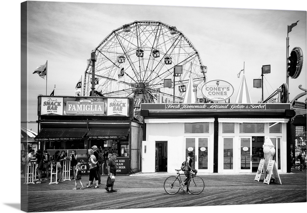 "Black Manhattan Collection" by Philippe Hugonnard. This is a new series of original black and white photographs allowing ...