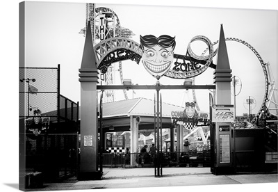 Black And White Manhattan Collection - Coney Island Luna Park