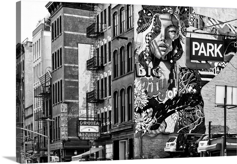 Black And White Manhattan Collection - Graffiti Park | Great Big Canvas