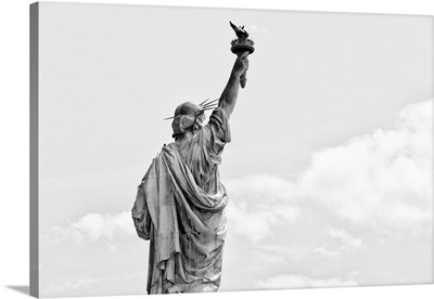 Black And White Manhattan Collection - Statue Of Liberty II
